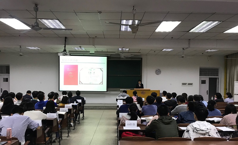 1候选人答辩.jpg